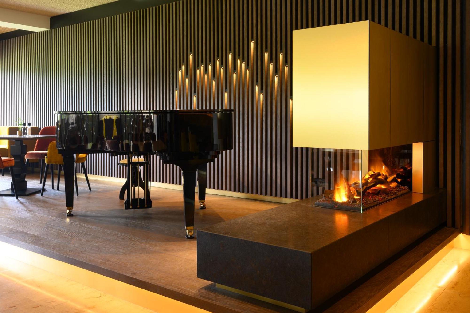 Aktivhotel Foettinger Щайнбах ам Атерзее Екстериор снимка